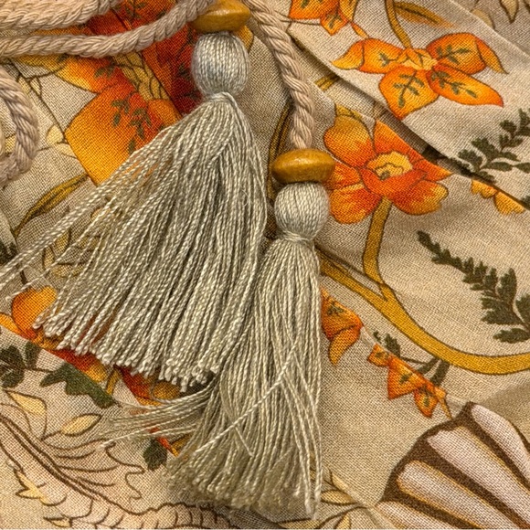 Spell Seashell ( Sand ) Midi NWOT Long Sleeve Dress Size M - Picture 7 of 11